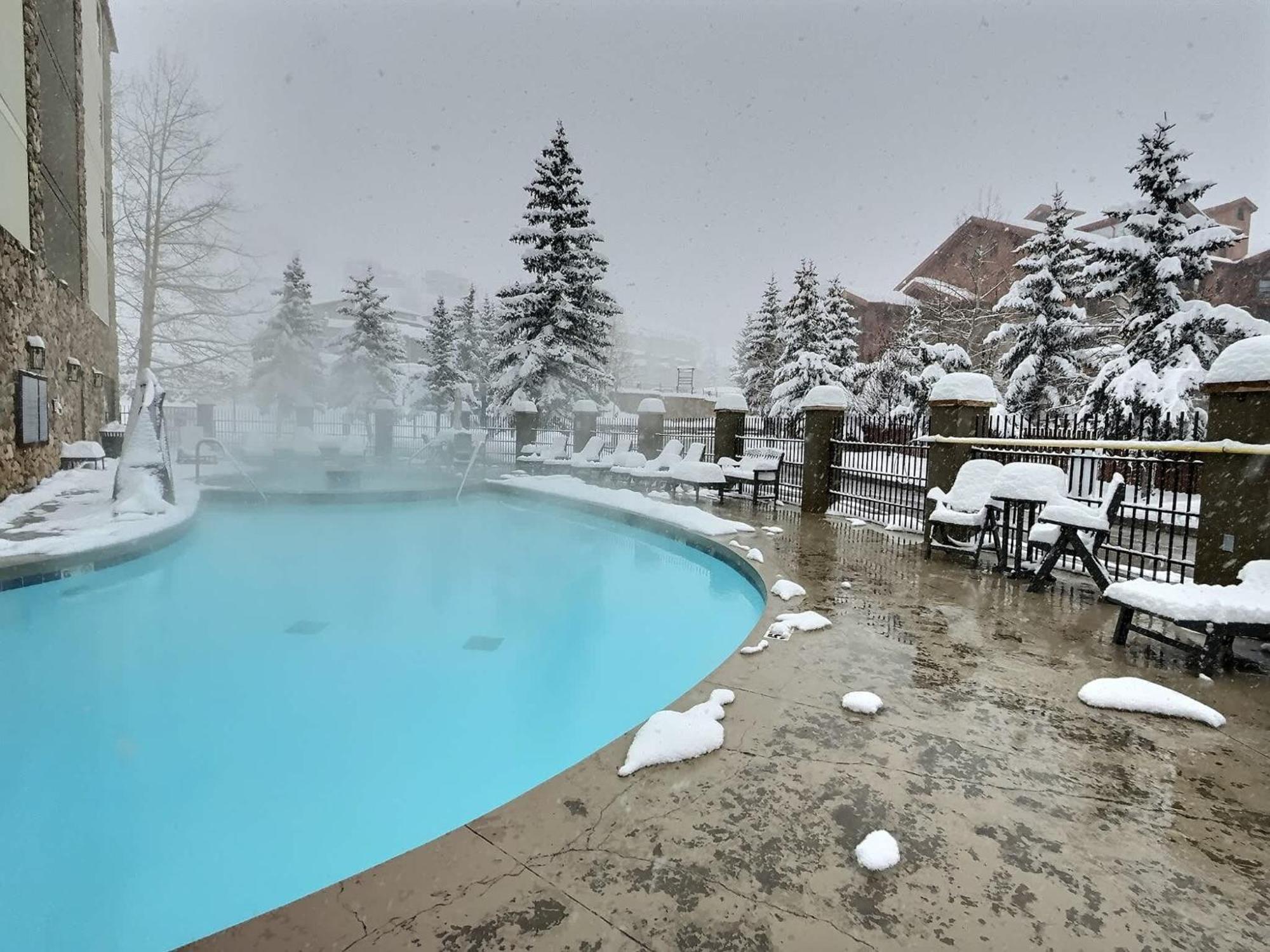 Studio 211 - Perfect Location With Pool And Hot Tub Крестед-Бьютт Экстерьер фото